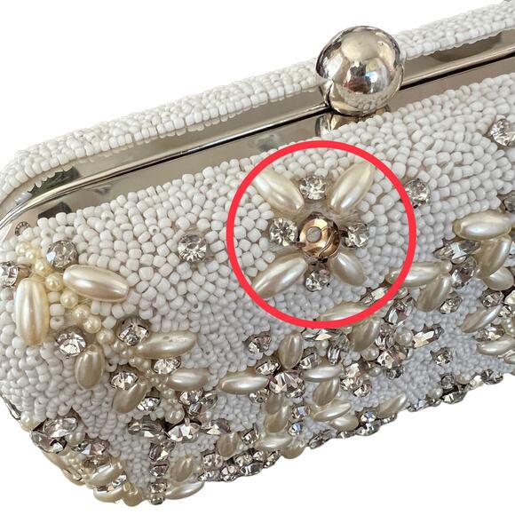 From St Xavier Diamante Vine Box Clutch in Ivory (flawed) NWOT - Picture 6 of 9